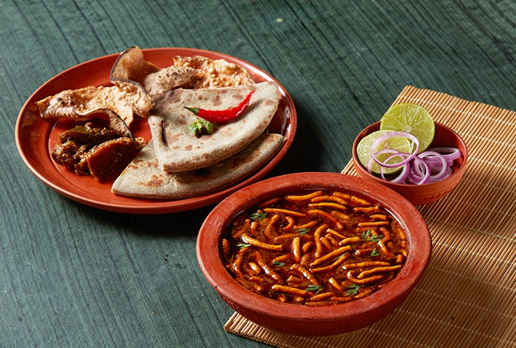 Khandeshi Shev Bhaji